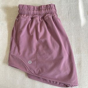 Hotty Hot Low-Rise Lined Short 4"
